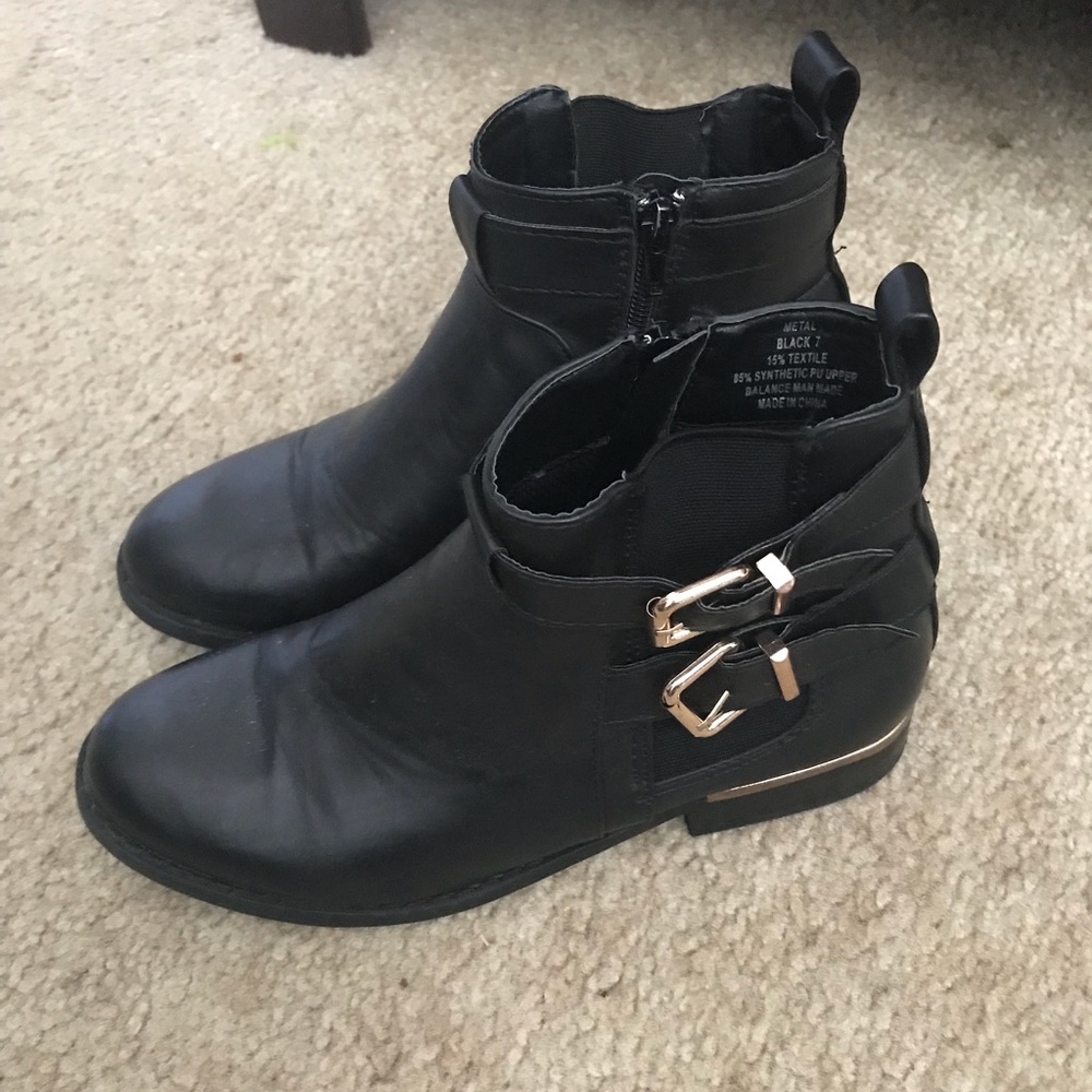Black  Boots